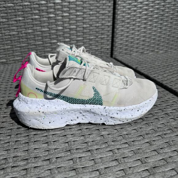 Nike Crater Impact Running Shoes Sneakers Low Top CW2386-004 Beige Womens Size 8 - Picture 2 of 9
